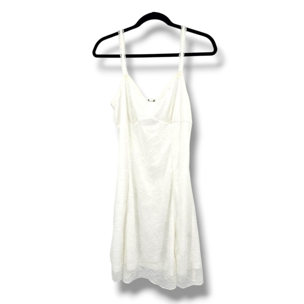 All In Favor White Lace‎ Mini Dress Sleeveless Lined V Neck Summer Dress